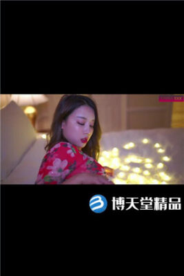 [國產劇情]情色場景中國女孩在床上玩燈